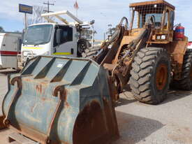 Volvo L120 Loader - picture0' - Click to enlarge