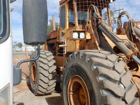 Volvo L120 Loader - picture2' - Click to enlarge