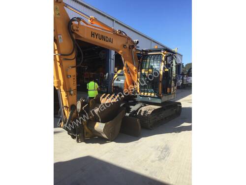 Used 2017 Hyundai R125LCR-9A Excavator