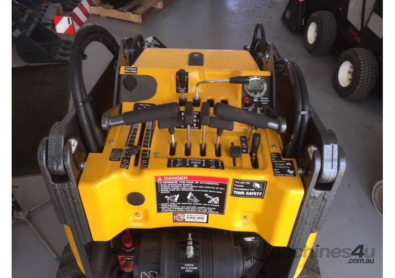 caption WACKER NEUSON 2024 DINGO DIESEL 4 MOTOR DRIVE