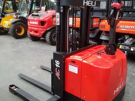 Heli CTD16-960 Walkie straddle stacker - picture1' - Click to enlarge