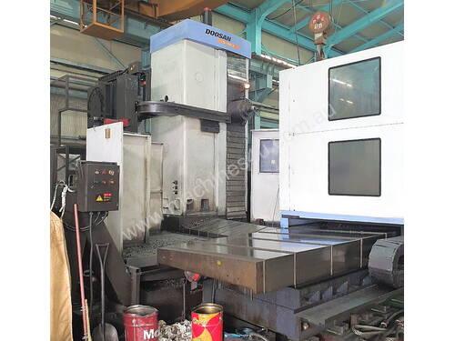 2008 Doosan DB130CX Table Type CNC Horizontal Borer