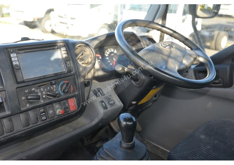 caption 2014 HINO 300 617 - Tray Truck - Tray Top Drop Sides - Service Trucks