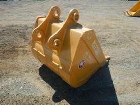 Unused 1145mm Digging Bucket to suit Komatsu PC200 - picture1' - Click to enlarge