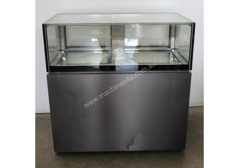 caption Anvil DSD0002 Refrigerated Display