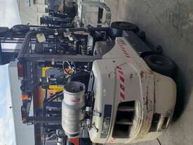 Crown 2.5 ton forklift for sale 2007 model 4.5m mast pallet grab attachment solid tyres - picture1' - Click to enlarge