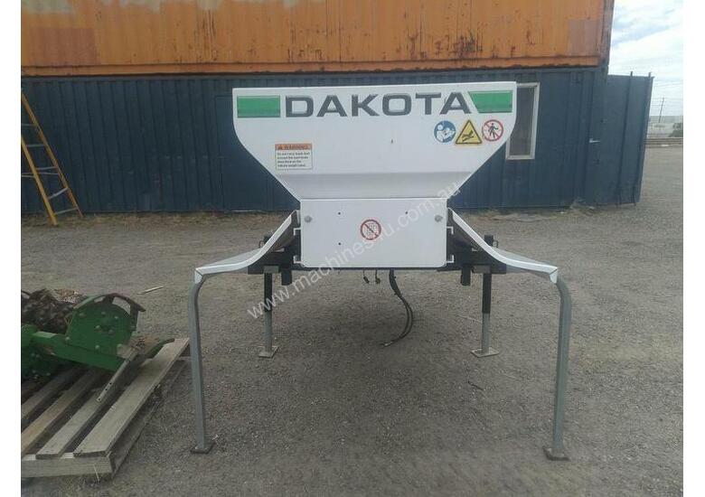 Used Dakota Dakota Turf Tender Vineyard Spreader in , Listed on