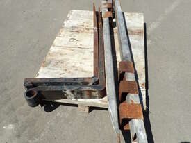 2 X 1800MM FORK EXTENSIONS & 2 X ODD FORKLIFT TYNES - picture0' - Click to enlarge