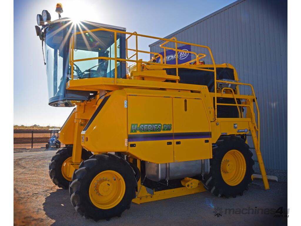 New leda HSeries B152S Grape Harvester P16 Grape Harvester in