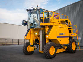 H-Series B-164 Grape Harvester  - picture0' - Click to enlarge