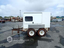 CUSTOM BUILT TANDEM AXLE ENCLOSED TRAILER - picture1' - Click to enlarge