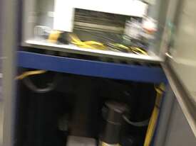 Lantech Q300 pallet stretch wrapping machine - picture2' - Click to enlarge