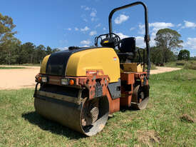 Dynapac CC1200 Vibrating Roller Roller/Compacting - picture0' - Click to enlarge