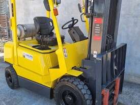 Hyster 2.5T LPG Counterbalance Forklift - picture2' - Click to enlarge