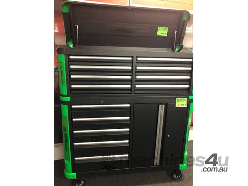 MONSTER TOOLS PRO 5 DRAWER XL ROLLER CABINET AND 8 DRAWER XL TOP BOX WITH BUMPERS 