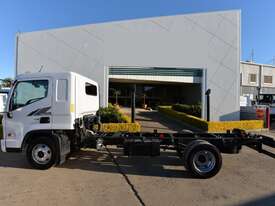 2021 HYUNDAI EX6 MWB - Cab Chassis Trucks - picture2' - Click to enlarge