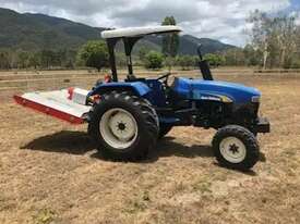 New Holland Tractor TT55  with 5ft Slasher - picture0' - Click to enlarge