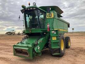 John Deere 9760 With 36ft Draper - picture1' - Click to enlarge