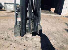 Crown Low Hour Late Model Container Entry Forklift - Hire - picture0' - Click to enlarge