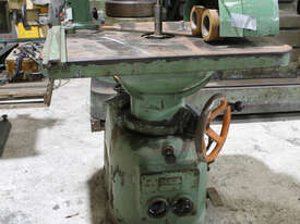 Bauerle SFM/0 Spindle Moulder with Feeding Device - picture0' - Click to enlarge