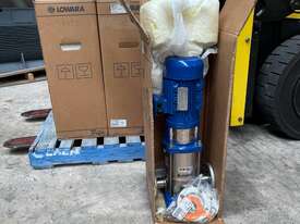 Lowara 3kw Multistage Single-Head Water Pump Model SV1603N30T/P  6.7 L/S Head 58m - picture1' - Click to enlarge