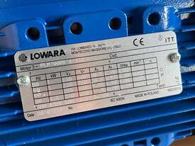 Lowara 3kw Multistage Single-Head Water Pump Model SV1603N30T/P  6.7 L/S Head 58m - picture2' - Click to enlarge