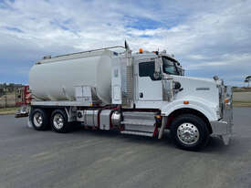 Kenworth T409SAR Fuel/Lube Tanker Truck - picture0' - Click to enlarge