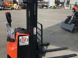 BT Toyota Walkie Stacker  - picture1' - Click to enlarge