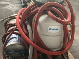Ecolab foam cleaning system - picture0' - Click to enlarge