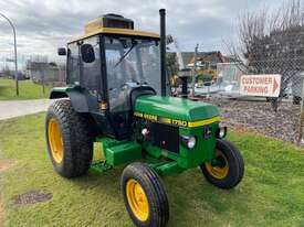 Tractor John Deere 1750 Cab A/C 2WD 50HP - picture2' - Click to enlarge