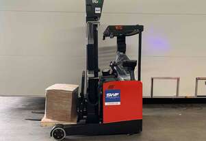 Ep Lithium Powered Reach Trucks