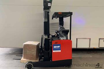 Ep Lithium Powered Reach Trucks