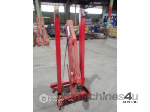 2 TONNE FOLDING HYDRAULIC ENGINE HOIST