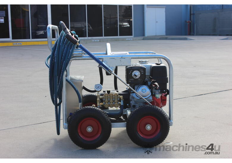 caption Cold Water 13HP Petrol Portable Pressure Cleaner