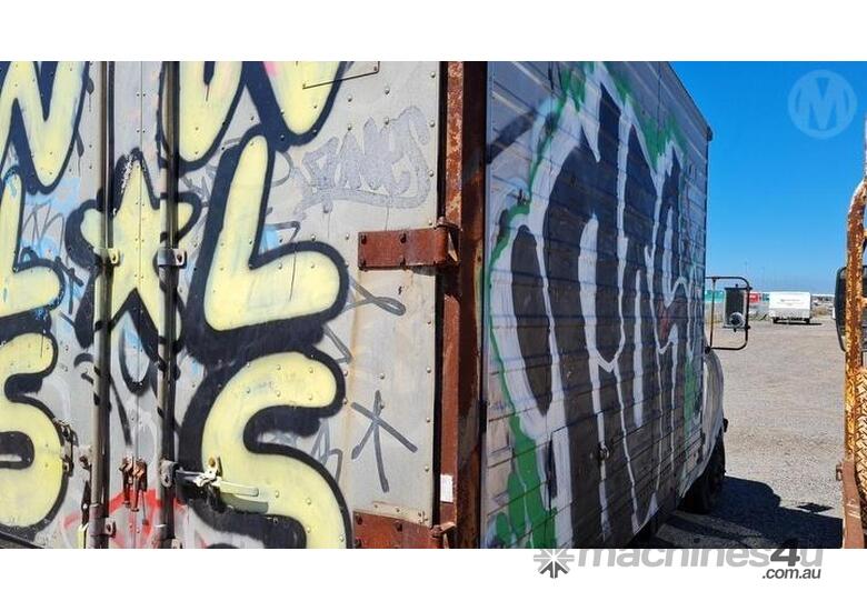 Buy Used Bedford Bedford Road Maintenance Trucks in , Listed on