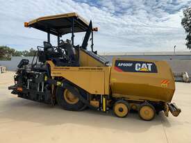 Cat AP600F Asphalt Paver - picture0' - Click to enlarge