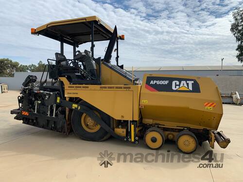 Cat AP600F Asphalt Paver