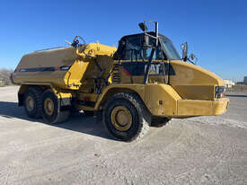 2013 Caterpillar 730 Articulated Water Truck  - picture0' - Click to enlarge