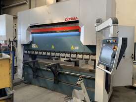 Used Durma CNC Hydraulic Pressbrake - picture0' - Click to enlarge