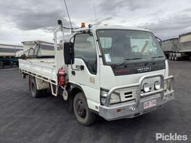 2005 Isuzu N Series - picture0' - Click to enlarge