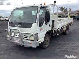 2005 Isuzu N Series - picture0' - Click to enlarge