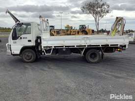 2005 Isuzu N Series - picture1' - Click to enlarge