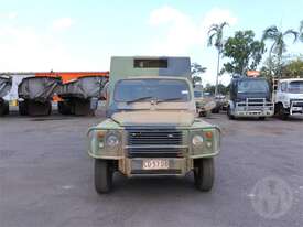 Land Rover Defender Military - picture0' - Click to enlarge