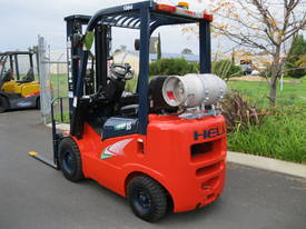 Heli 1.8t Green Series LPG Forklift(Nissan engine) - picture2' - Click to enlarge