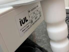 IUL Spin Air basic microbial air sampler. - picture0' - Click to enlarge