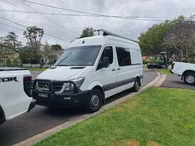 Sprinter van MD wheelbase, high roof excellent condition - picture0' - Click to enlarge