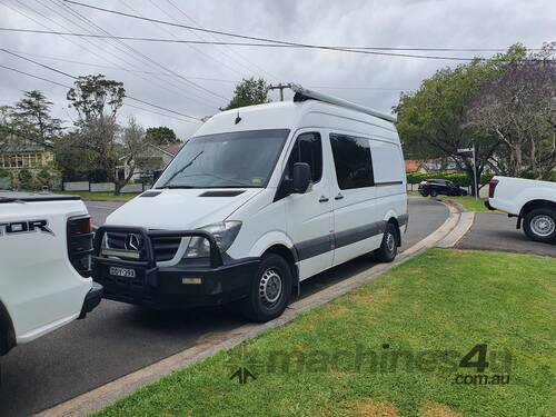 Sprinter van MD wheelbase, high roof excellent condition