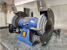 Taurus 150mm Twin Wheel Bench Grinder - picture0' - Click to enlarge