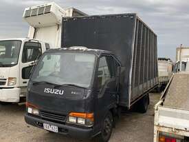 Isuzu NKR 200 - picture2' - Click to enlarge