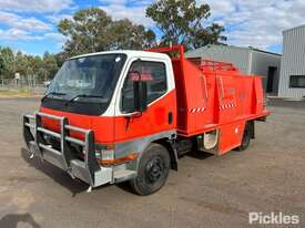 1995 Mitsubishi Canter 500/600 - picture0' - Click to enlarge